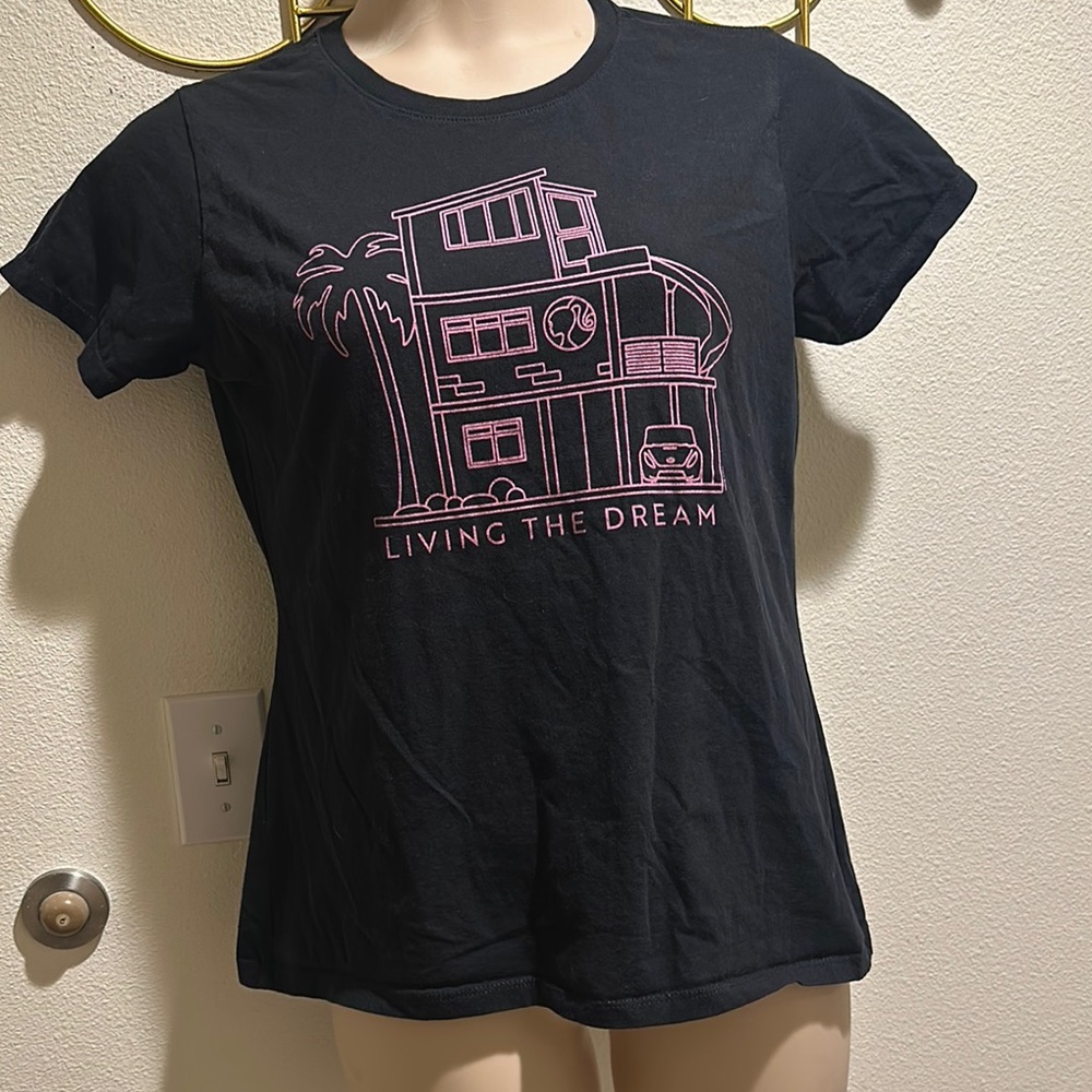 Black Graphic Tee - Living the Dream